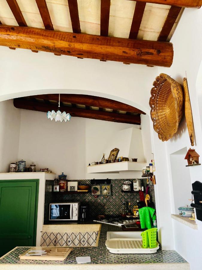 Ferienwohnung Cortile Padre Vincenzo Erice Exterior foto